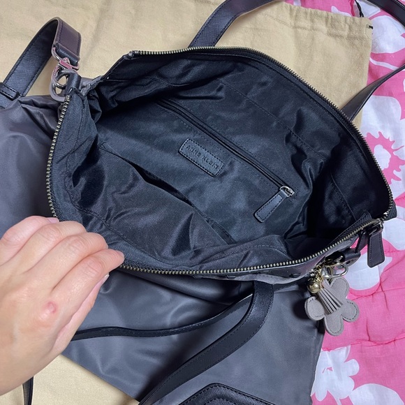 Anne Klein bag - good condition. Bought for $400 selling for $80 - Picture 3 of 3